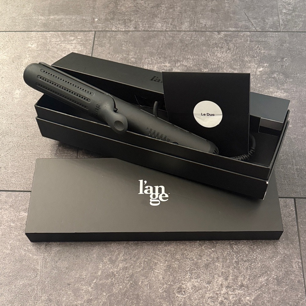 Lange Matte Black Hair Styling Tool